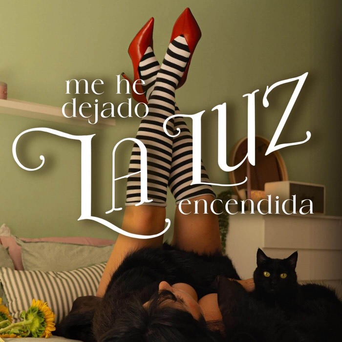 Portada de Me he dejado la luz encendida — María Marín